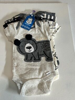 Gerber Gray, Black & White Bear 3-Pack Onesies